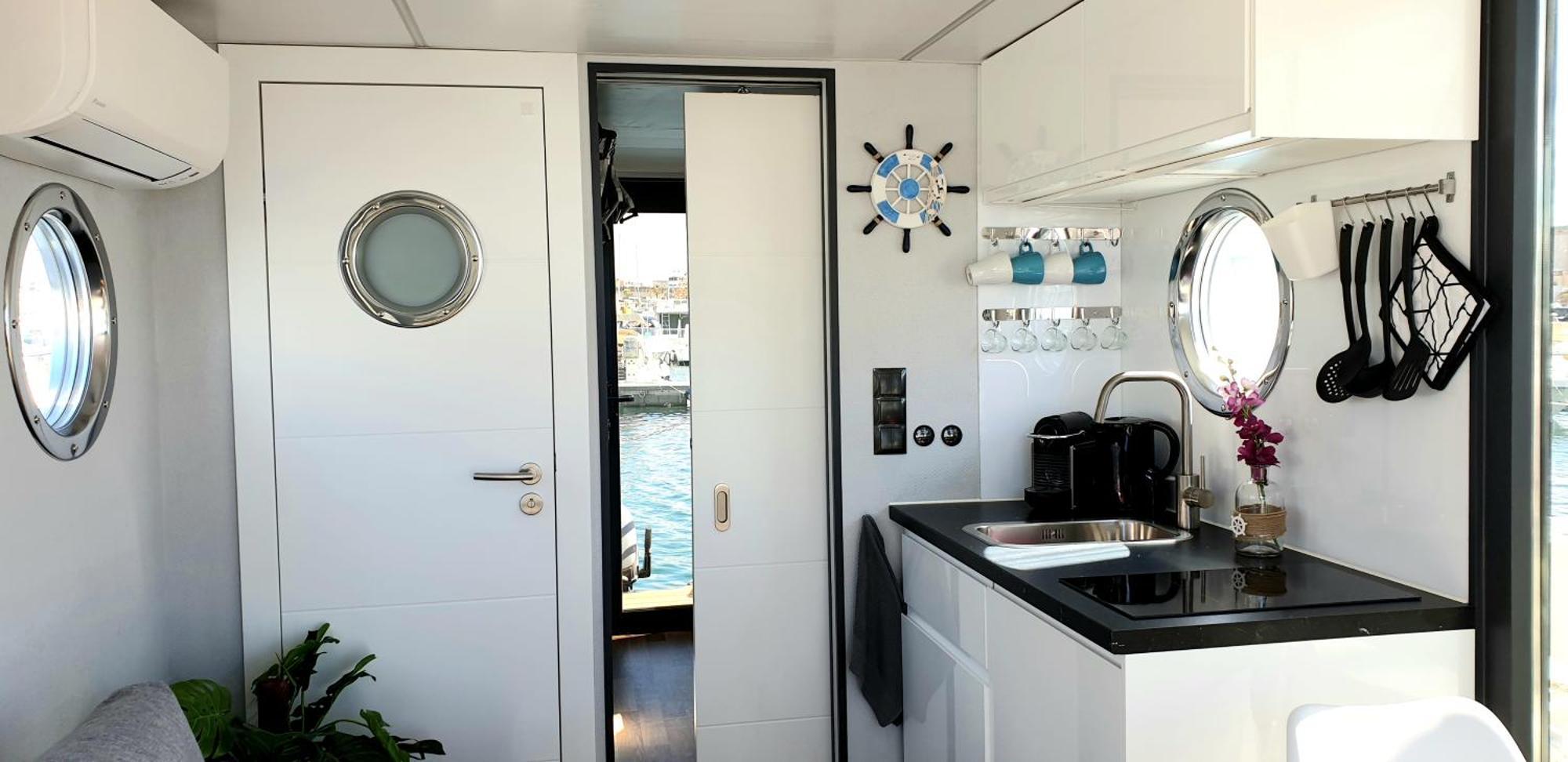 Hotel Houseboat Seabreeze Alghero Esterno foto